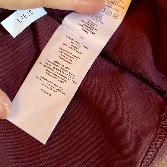 💥Michael Kors Ribbon Logo Short Sleeve Tee💥 NWOT - Picture 6 of 7